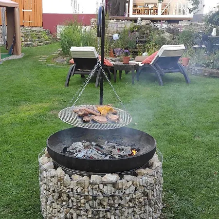 アパート Weing ヴァルダハタール